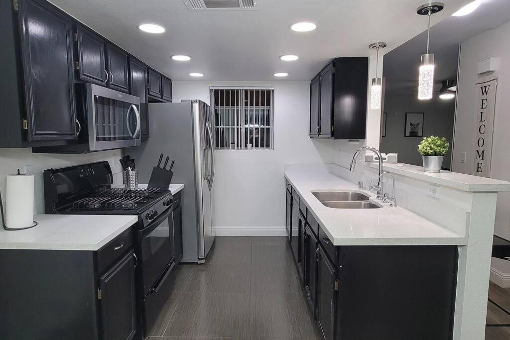 L - Fully Remodeled And Professionally Decorated 라스베이거스 외부 사진